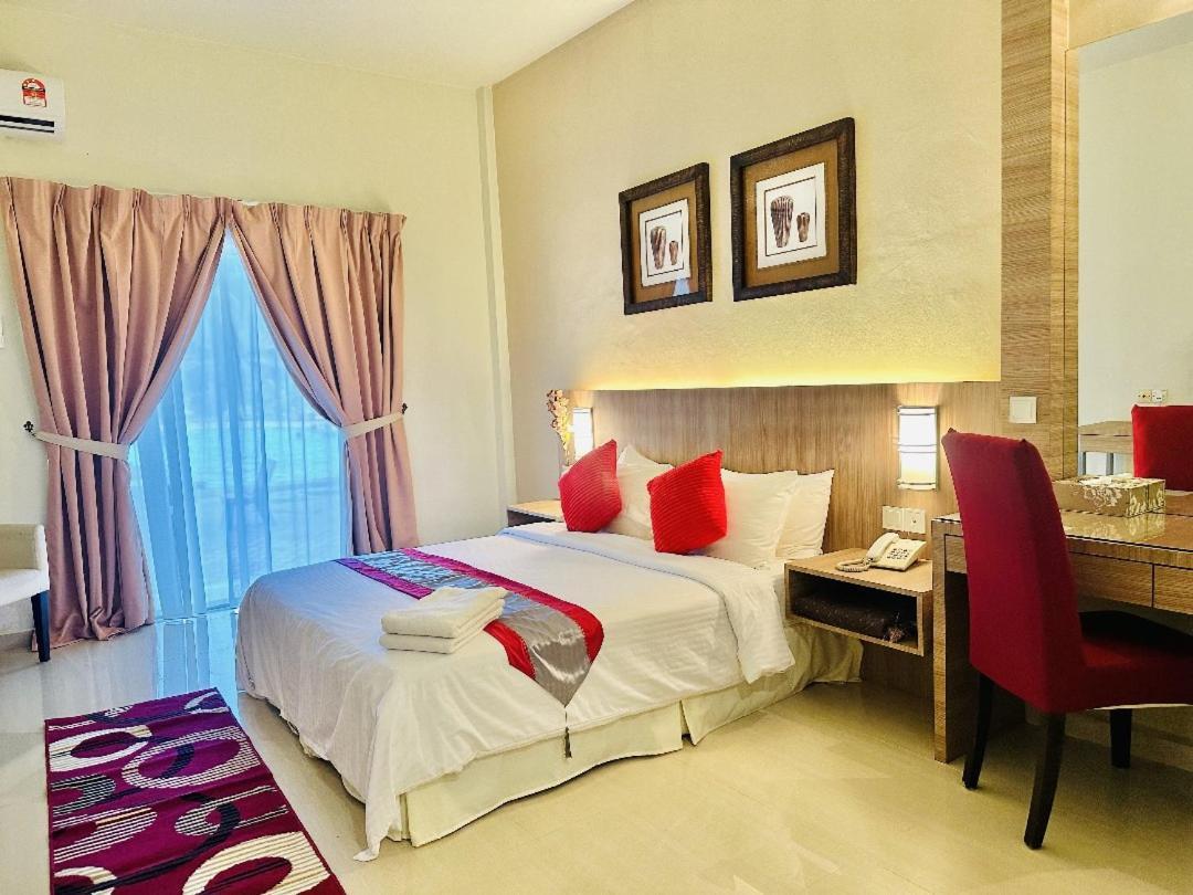Rompin Beach Resorts Kuala Rompin Exterior photo