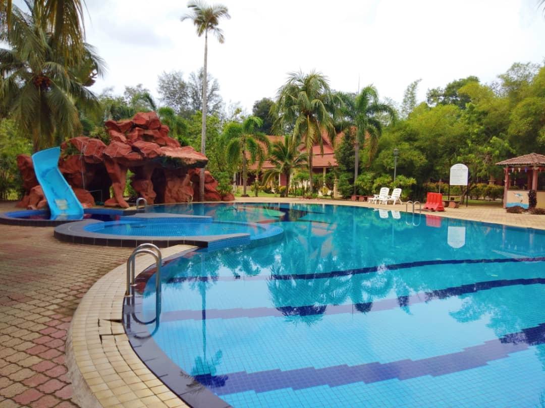 Rompin Beach Resorts Kuala Rompin Exterior photo